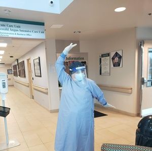 Meet your Posher, Debra